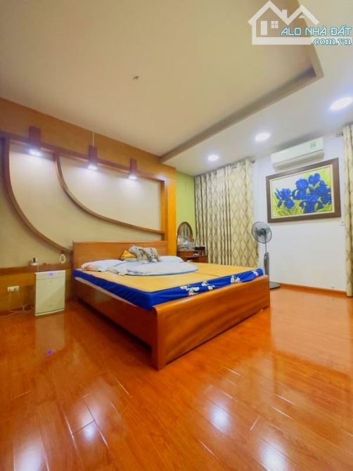 THÁI HÀ - ĐỐNG ĐA  - 63M2 - 2 MẶT TIỀN 6.6M - NGÕ THÔNG Ô TÔ KINH DOANH - CHỈ 20.5 TỶ - 8