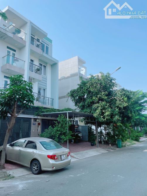 Cần bán lô đất Biệt Thự nền Q - 200m2 căn góc đường 12m KDC 13E Intresco giá 39Tr/m2 - 8