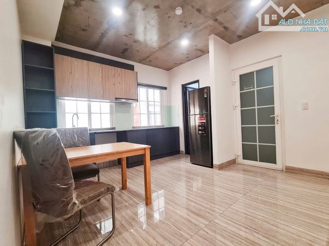 TOÀ CHDV CAO CẤP DOANH THU ỔN ĐỊNH 70TR/THÁNG - XÂY MỚI 2024 KHAI THÁC LÂU DÀI - NGAY PHỐ - 8