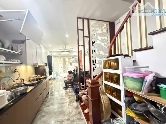 SIÊU PHẨM KIM ĐỒNG – GIÁP BÁT NHÀ ĐẸP MỚI – Ô TÔ TẢI ĐỖ CỬA – KINH DOANH ĐỈNH – 3 BƯỚC RA - 8