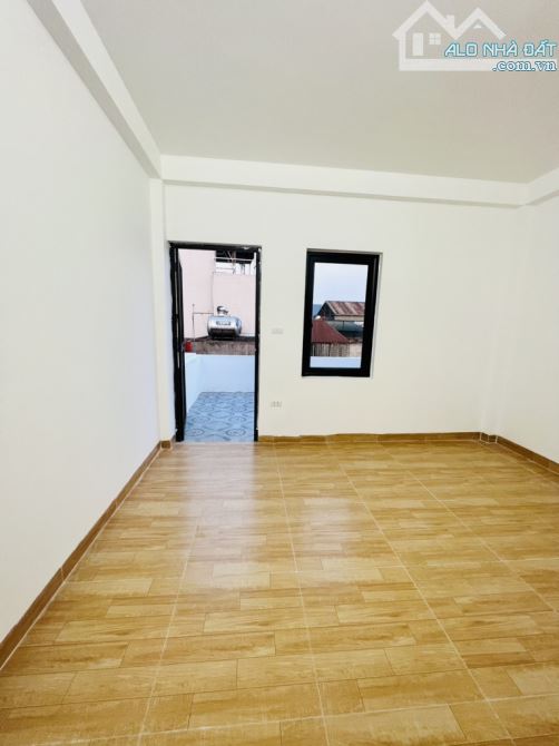 Bán nhà Văn Chương - Đống Đa. 36m2 X 6 tầng Thang máy - 8