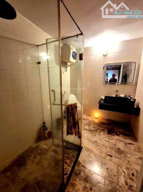 Siêu phẩm phong thủy tốt, KD cho Tây thuê tại Yên Phụ, Tây Hồ, Hà Nội, 17 tỷ, 121m2 - 8