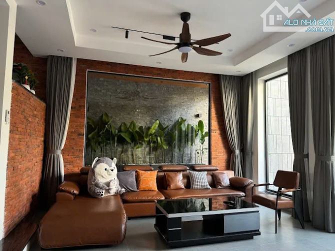 ⭐⭐⭐VILLA SIÊU ĐẸP BIỂN MỸ KHÊ - TRẦN VĂN DƯ DÒNG TIỀN 120TR/THÁNG - 8