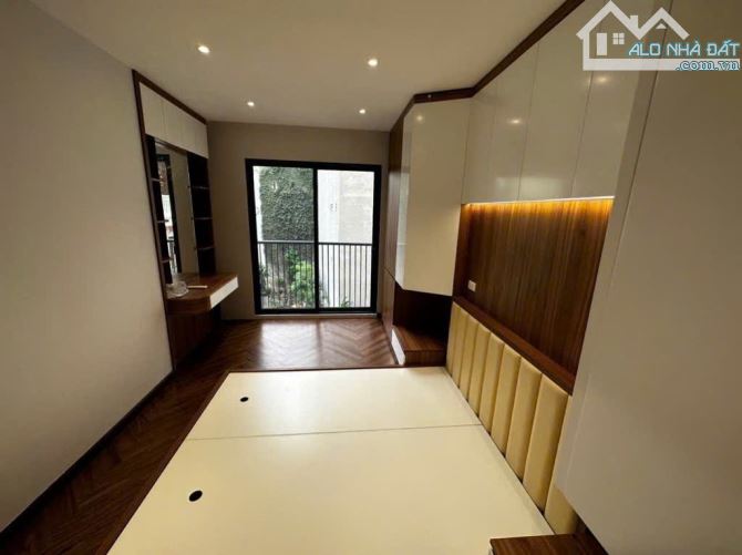 Hiếm có khó tìm - ĐỐNG ĐA – 6 TẦNG – TÂM ĐIỂM TƯƠNG LAI – GIÁ CHỈ 9.5 TỶ - 8