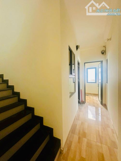Nhà kiệt hàm nghi, dòng tiền cao, kiệt rộng, thu nhập ổn định - 8
