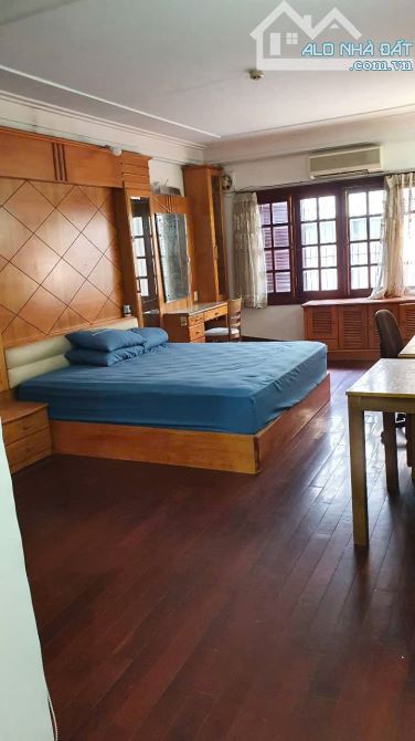 Mặt tiền Nguyễn Phi Khanh, P. Tân ĐỊnh Q.1 - DT: 4m x 28m - 5 Lầu T.máy - Giá: 35 Tỷ - 8