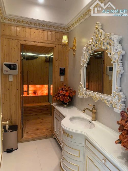 BIỆT THỰ MẶT TIỀN, DT 1200M² x 6 TẦNG, FULL NỘI THẤT CAO CẤP, TRẦN VĂN KIỂU, QUẬN 6 - 8
