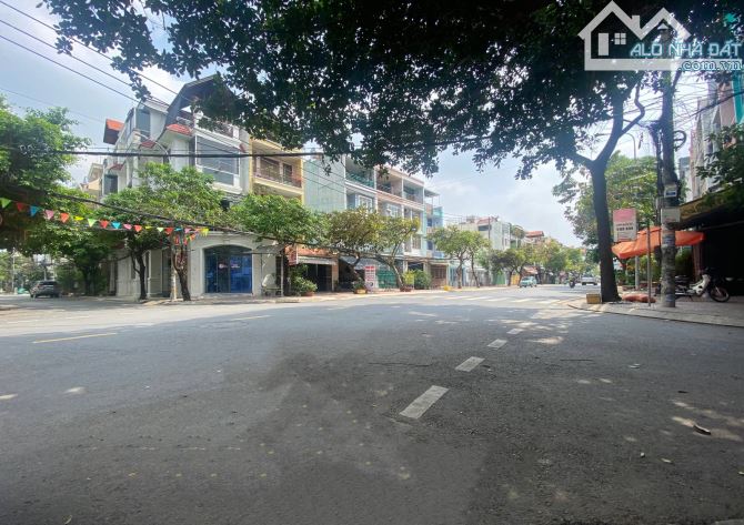 BÁN GẤP TRONG THÁNG ĐỂ ĐỊNH CƯ – MẶT TIỀN NGUYỄN ĐÌNH CHÍNH – 154M² – 3 TẦNG - 8