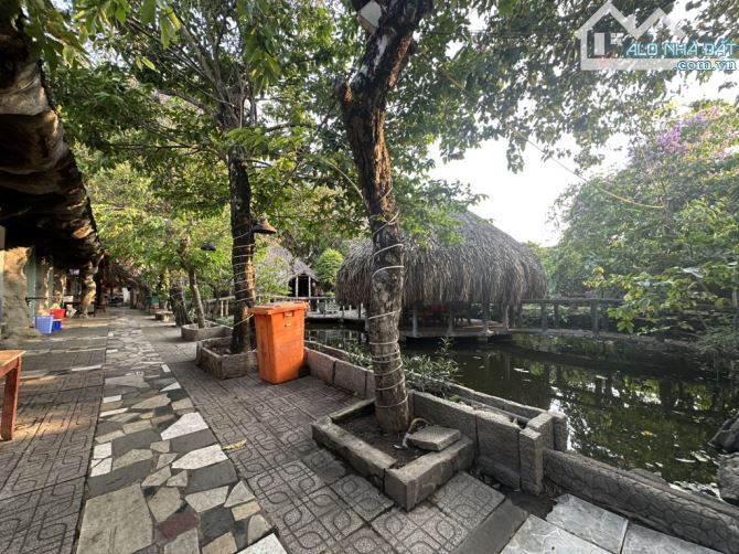 BÁN NHÀ HÀNG THỦ ĐỨC 14.000M2, ĐẸP NHƯ KHU DU LỊCH, DÒNG TIỀN 10 TỶ/TH. GIÁ 17 TRIỆU/M2 - 9
