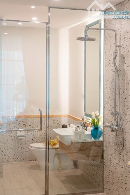 Căn hộ nghĩ dưỡng Sun Costa, cách biển Mỹ Khê chỉ 200m, booking sớm chiết khấu thêm 1% - 9