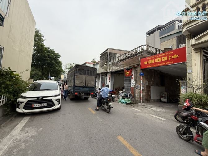 BÁN NHÀ KHU GIA THUỴ- NVC-46m2-THANG MÁY-6 TẦNG CHỈ NHỈNH 8TỶ - 9
