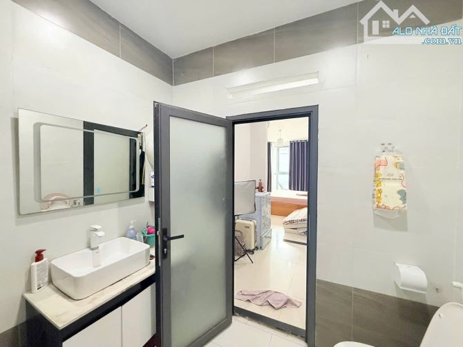 LAM SƠN-Cửu Long P2 Tân Bình ô tô ngủ nhà 4tầng 4 Pn chỉ 8tỷ nhỉnh - 9