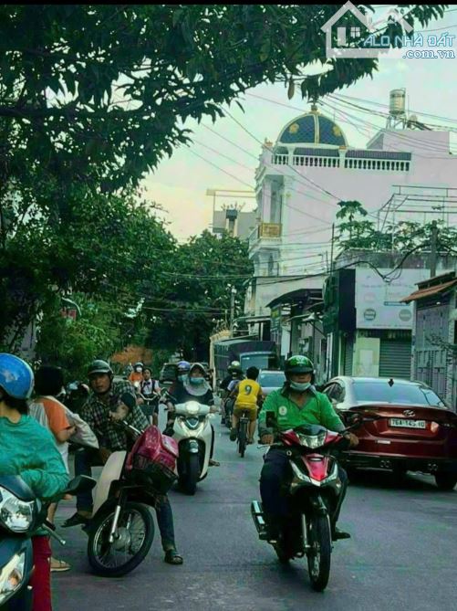 Nhà 4 tầng Mặt tiền tầng đường TCH08, phường TCH, Q12, dt 143m2 (8mx21m), 13,9Tỷ - 9