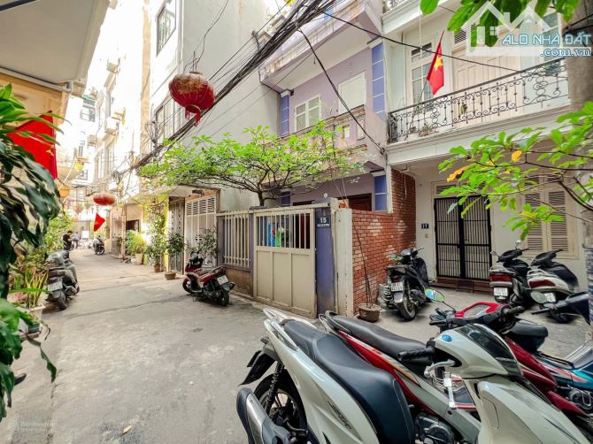 Siêu phẩm phong thủy tốt, KD cho Tây thuê tại Yên Phụ, Tây Hồ, Hà Nội, 17 tỷ, 121m2 - 9