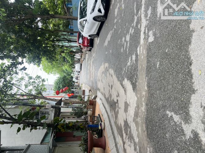 SIÊU PHẨM NGHI TÀM 100M2, MẶT TIỀN 9M, 5 TẦNG ĐẲNG CẤP, SÁT HỒ TÂY, GIÁ 33 TỶ CÓ GARA ÔTÔ - 9