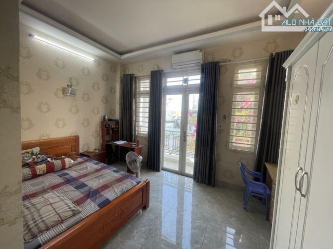 Nhà Hẻm Xe Hơi - Nguyễn Thị Búp Q12 - 60m2 - 5 tầng - Nhỉnh 6 Tỷ - 9