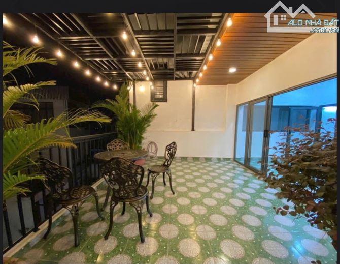 Bán gấp siêu phẩm 5 tầng ô tô vào nhà phan huy ích gò vấp có thang máy ngay emart 2 - 9