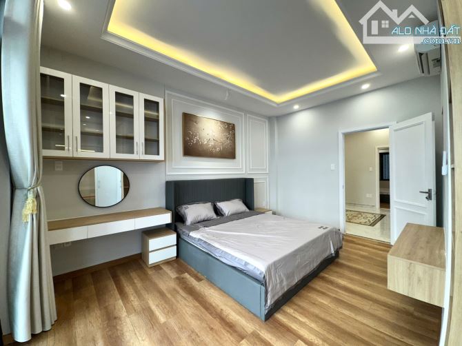 Biệt Thự Hoàng Quốc Việt, Quận 7 90,5m² - Nhà mới, nội thất cao cấp - 18,5 tỷ - 9