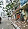 Bán nhà MP Nguyễn Đình Hoàn, Cầu Giấy, ô tô tránh, kinh doanh, 2 vỉa hè rộng, 67m*MT 5.6m