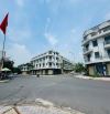 Bán nhà 1 trệt 3 lầu góc 2 mặt tiền đường E6, Bửu Long, Biên Hòa, 135m2, giá 7 tỷ 900