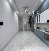 - Bán nhà đường Trần Cung, sát phố, nội thất xịn sò, 52m2, 13 tỷ.