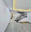 - Bán nhà đường Trần Cung, sát phố, nội thất xịn sò, 54m2, 13.5 tỷ.