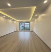 - Bán nhà đường Trần Cung, sát phố, nội thất xịn sò, 73m2, 11.5 tỷ.