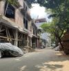 BÁN NHÀ PHỐ ĐỨC GIANG - 32M2 - THANG MÁY, GARA Ô TÔ, LÔ GÓC - 7.5 TỶ