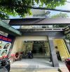 Thơm Mặt tiền huỳnh Văn Nghệ 5 x 17m, đúc 4 tấm, không lộ giới giá như nhà hẻm