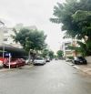 Quận 7 - Nhà hiện đại 5 tầng, Đường phạm hữu lầu, đang làm CHDV thu nhập ổn định