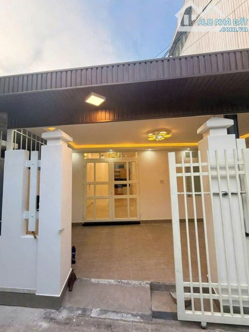 Nhà đẹp 70m2 kiệt Phan Đình Phùng - Nguyễn Khuyến cách MT 30m