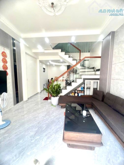 Bán nhà 4 tầng lô góc mặt ngõ Miếu Hai Xã, Lê Chân 42m giá chỉ 4,05 tỷ