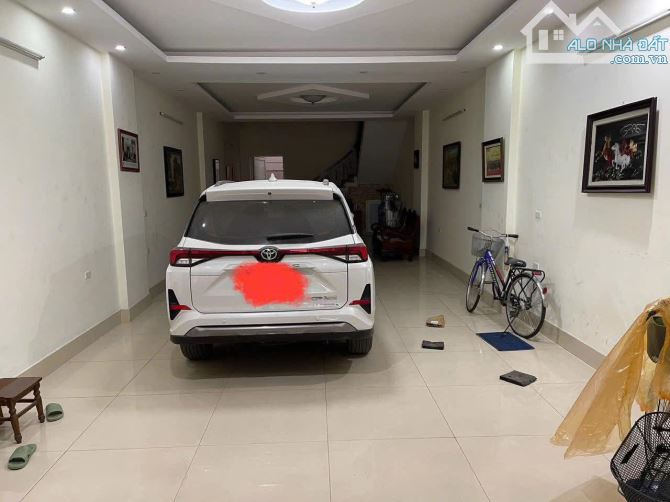 BÁN NHÀ  PHỐ VĂN PHÚ, MẶT PHỐ TRỤC CHÍNH ĐƯỜNG ĐÔI, PHÂN LÔ, DT 100M2, 4 TẦNG CHỈ 30 TỶ - 1
