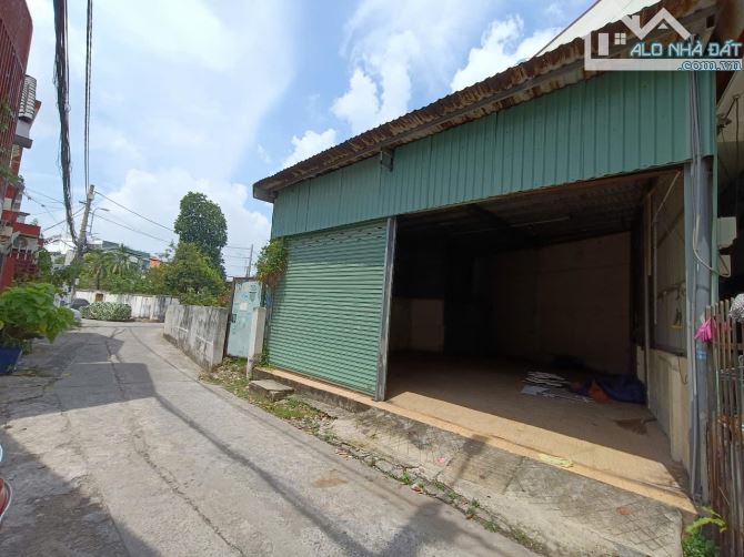 NHÀ LÀM KHO HOẶC XƯỞNG SẢN XUẤT 9X10M TRỐNG SUỐT 1WC HẺM XE TẢI NGAY ĐẶNG VĂN BI - 2