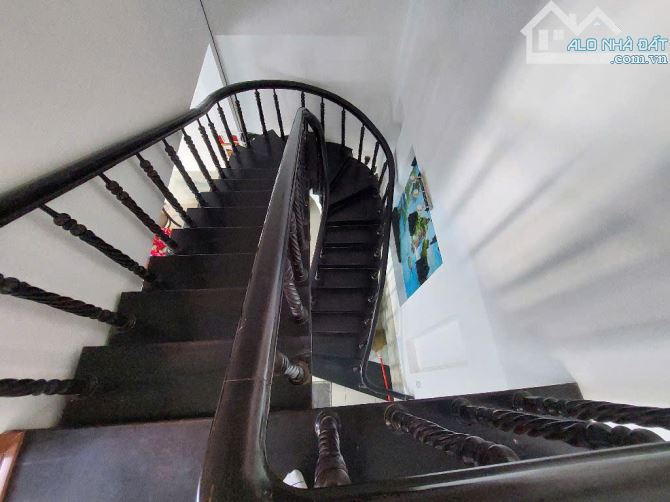 Bán villa khu An Hải Bắc cách biển 500m rheo trục Morrison diện tích 130m2 ngang 10m 4pn