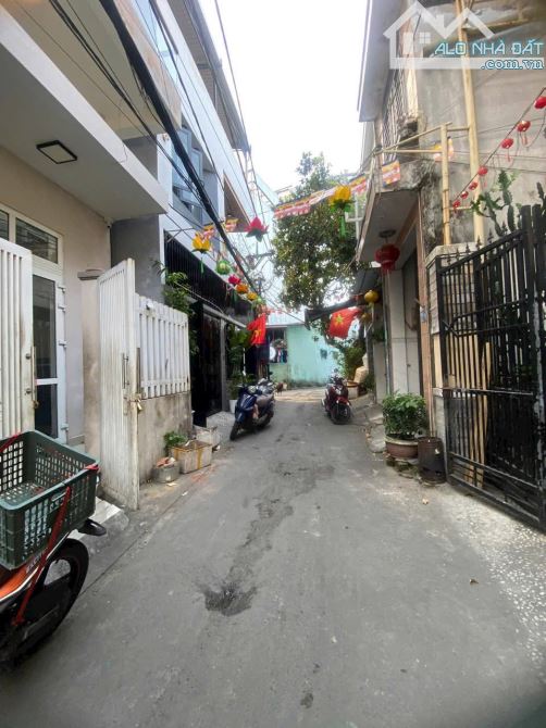 Bán Nhà Nguyễn Công Trứ, Gần Sông Hàn, 64m2, 2 Tầng, Thuê 7tr/th chỉ 3.x Tỷ