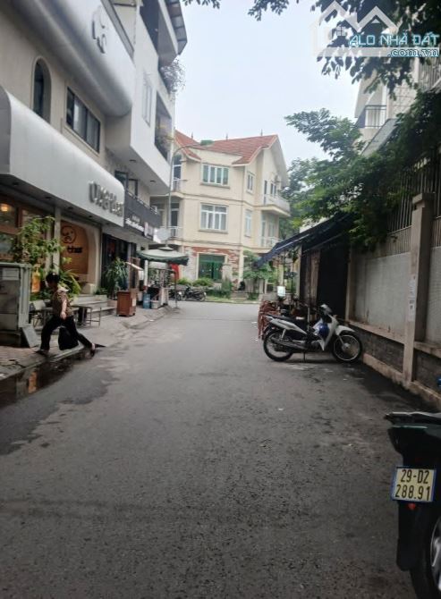 Bán nhà mặt phố Mộ Lao 59 m2, mặt tiền 9m, Căn Góc, nở hậu Giá Đầu Tư