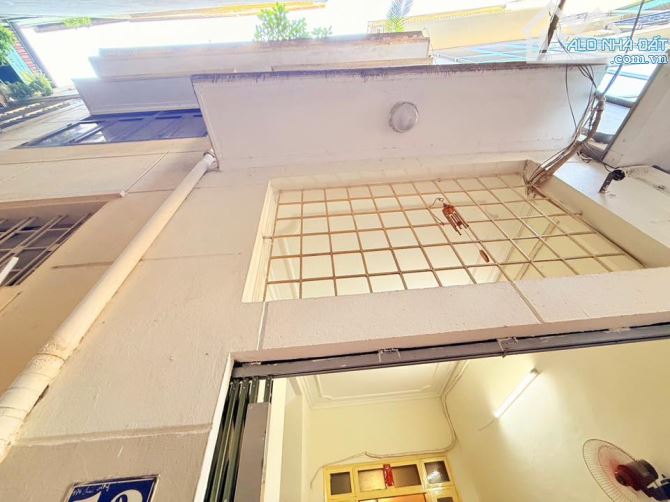 BÁN NHÀ MẶT NGÕ 15,5 TỶ 52m 3 TẦNG MT 5,8m Ô TÔ ĐỖ KINH DOANH ĐỈNH THỤY KHUÊ TÂY HỒ