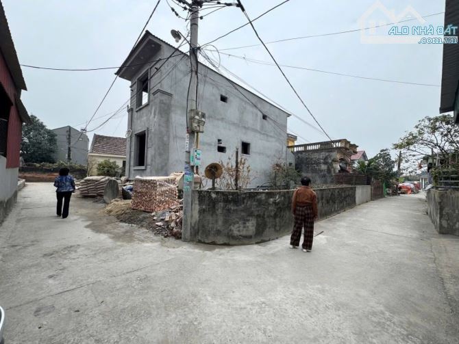 Cần bán 50,2m đất Hoà bình thượng Tân tiến