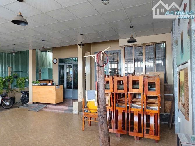 Nhà 2 tầng mặt tiền Quốc Lộ 1A, p Tân Chánh Hiệp, Q12, dt 193m2 (9,4mx25m) . Giá 12,3Tỷ