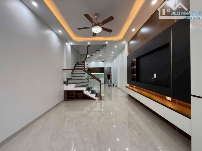 💥NHÀ ĐẸP TRUNG TÂM PHƯỜNG HÙNG VƯƠNG – QUẬN HỒNG BÀNG - GIÁ 2,85 tỷ - 56M2