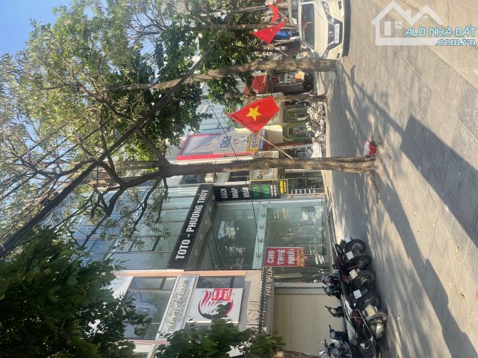 BÁN NHÀ VIP HỒ TÙNG MẬU - MẶT PHỐ - VỈA HÈ ĐÁ BÓNG - THANG MÁY - KINH DOANH ĐỈNH.20,4TY