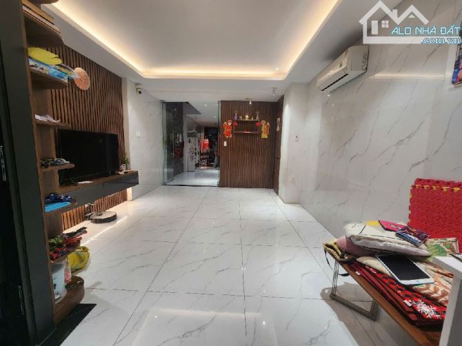 🎉🎉➡️MẶT TIỀN KINH DOANH NGÔ QUYỀN - CÓ THỂ VỪA Ở VỪA KINH DOANH HOẶC CHO THUÊ NGUYÊN CĂN