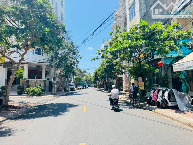 Bán 2 lô đất liền kề Mặt Tiền Đường Đinh Tiên Hoàng. P2. LTP Vũng Tàu.219,6m2 giá 30tỷ thư