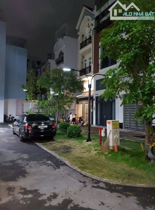 CHÍNH CHỦ BÁN CĂN NHÀ QUANG TRUNG - NGAY NGÃ 5 CHUỒNG CHÓ DIỆN TÍCH 73M2, GIÁ 7,5TỶ