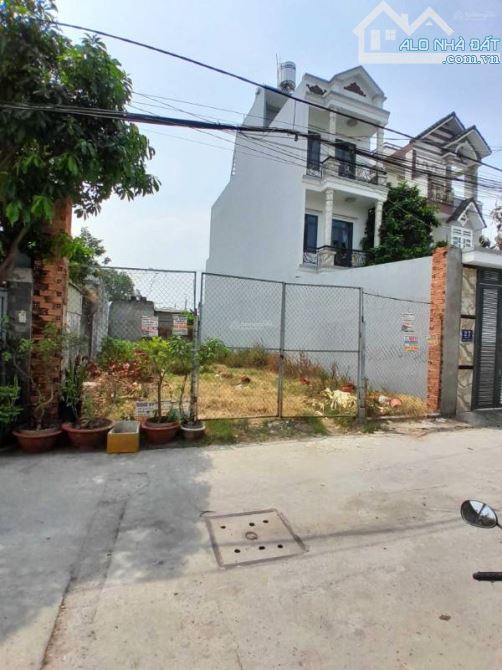 BÁN 200M2 ĐẤT THỔ CƯ , 8X25 , NGAY CẦU SÁNG , BÌNH CHÁNH , GIÁ 1 TỶ 690, SỔ HỒNG RIÊNG