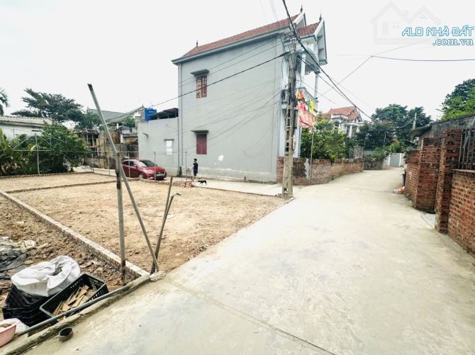 Hàng hiếm lô góc Vip 56,6m đất ở Tân Tiến - Văn Giang gần quy hoạch Đại học Bách Khoa 2