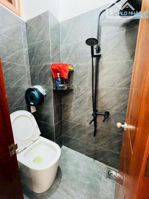 Bán nhà mặt tiền kinh doanh Trần Nhật Duật , phường Tân Lợi , BMT ngay buôn A Cô Thôn