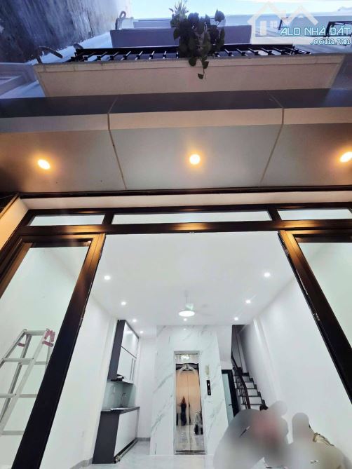 ĐỘI CẤN- NGỌC HÀ- BA ĐÌNH 40M2- 6 TẦNG- THANG MÁY GIÁ 9,7 tỷ