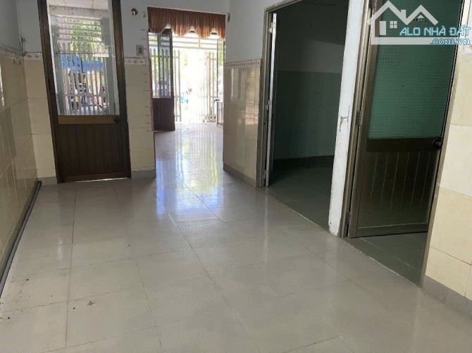 BÁN NHÀ GÁC LỬNG KIỆT ÔTÔ ĐẬU ĐỖ-PHỐ SƠN TRÀ-Đường TRẦN HƯNG ĐẠO-81 M2-NHỈNH 4 TỶ